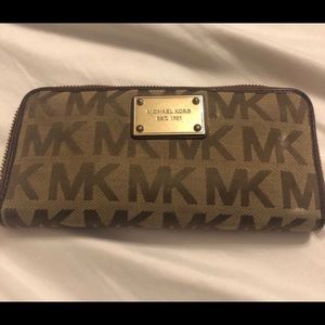 MK wallet